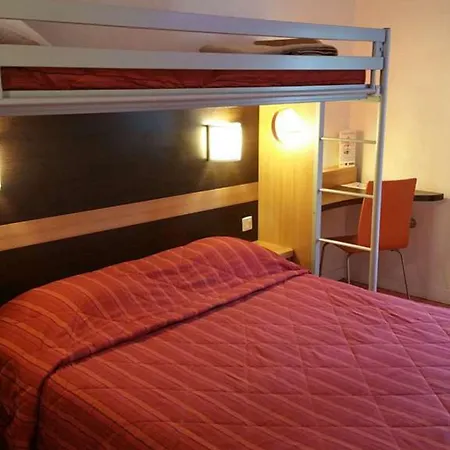 B&B Hotel Bayeux 2*