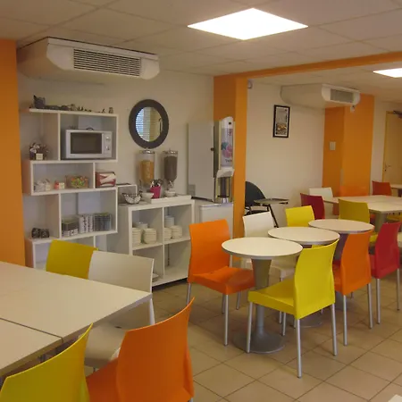 Отель Premiere Classe