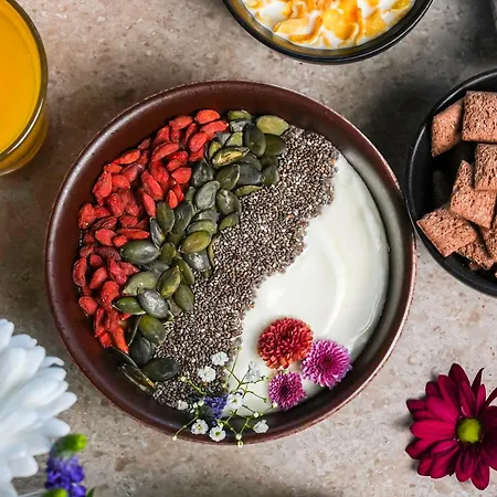 호텔 프리미에르 클라스 베이유 호텔 2*