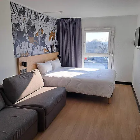 B&B Hotel Bayeux מלון 2*