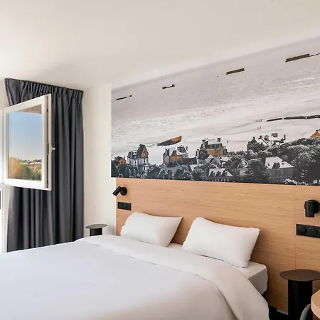 Hotel B&B Hotel Bayeux 2*