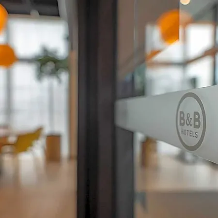 B&B Hotel Bayeux Hotel