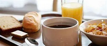 B&B Hotel Bayeux Hotell 2*