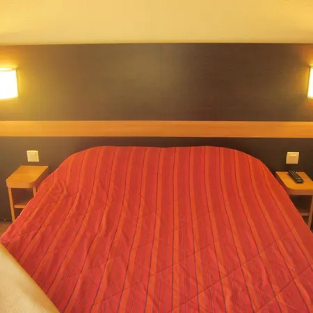 Отель Premiere Classe 2*