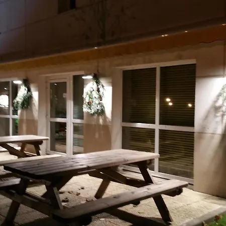 B&B Hotel Bayeux Ξενοδοχείο
