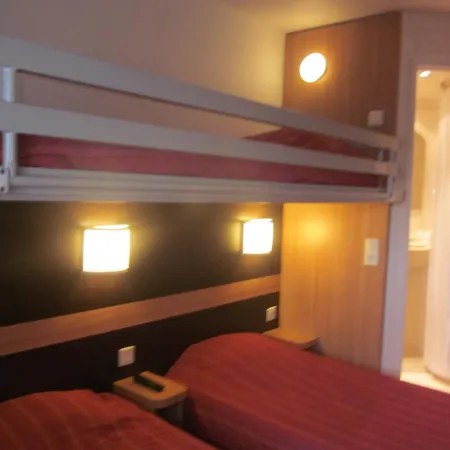 Отель Premiere Classe 2*