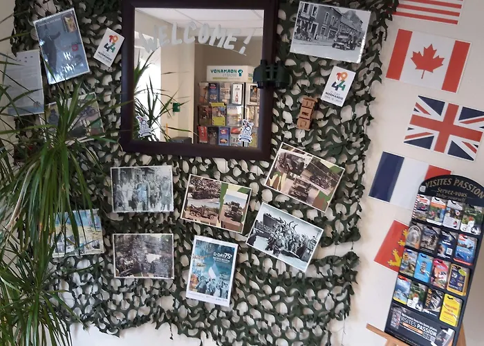 호텔 프리미에르 클라스 베이유 바이외