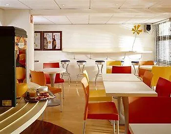 B&B Hotel Bayeux מלון 2*